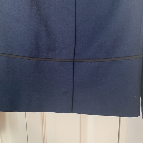 Ladies Hugo Boss Blazer - Picture 7 of 11